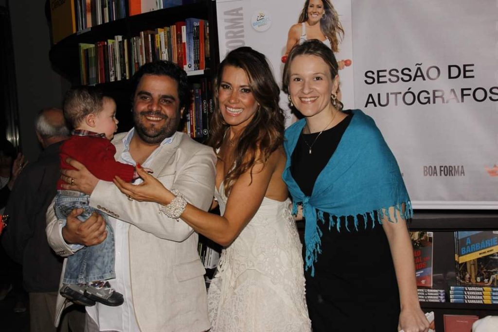 EVENTO SOLANGE FRAZÃO - NOITE DE AUTÓGRAFOS